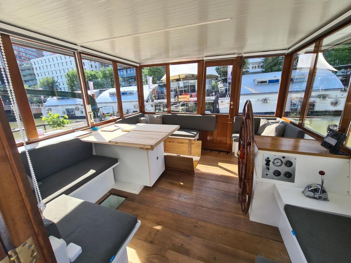 De Coaster & Aquarium Ponton Hotel Rotterdam Luaran gambar